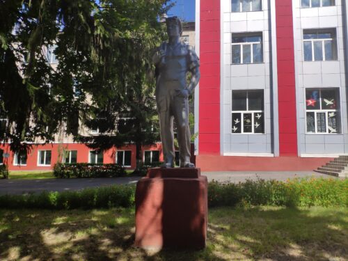 Советские Скульптуры фото Новозыбков