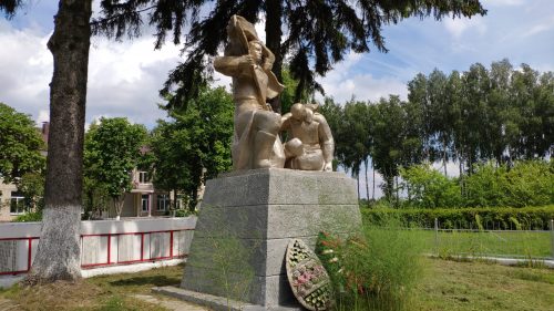 Мемориал Могила Неизвестного солдата памятник Понуровка Брянская область