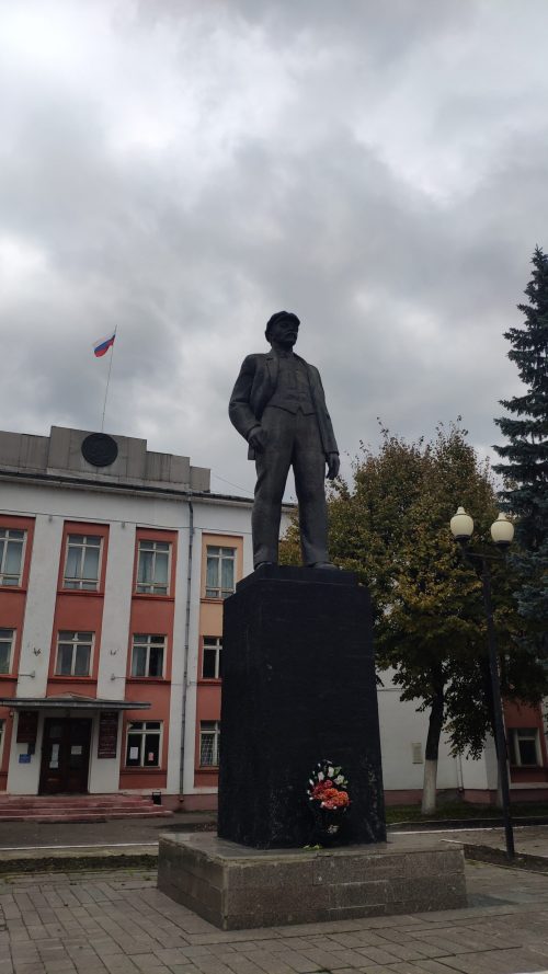 Площадь Ленина, памятник Ленину в Унече