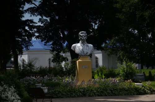 М. Горький Трубчевск памятник в парке