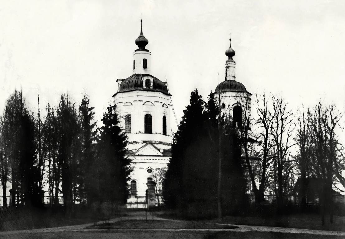 Фото храма в Хотылёво старое