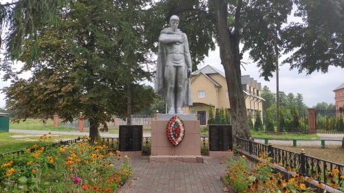 Памятник ВОВ село Белогорщь