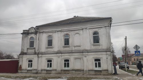 Стародуб интересное здание по улице Московской