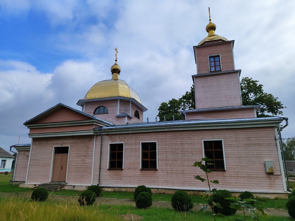 Церковь Василия Великого. Уношево. снимок 2023 года