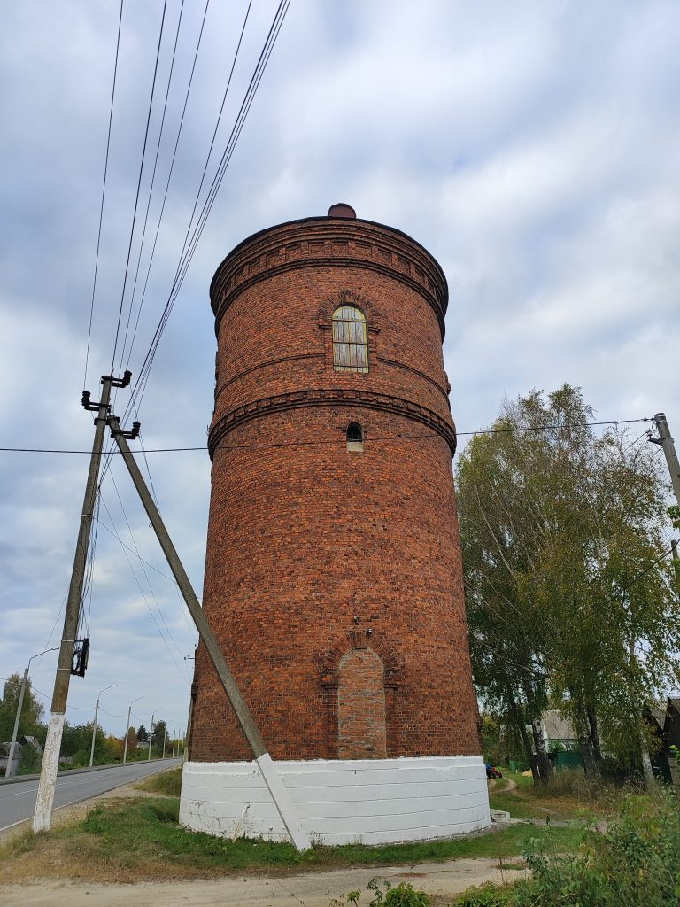 старая водонапорная башня Сураж достопримечательность