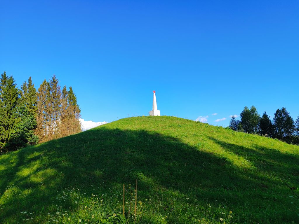 Краснопольский район мемориал курган