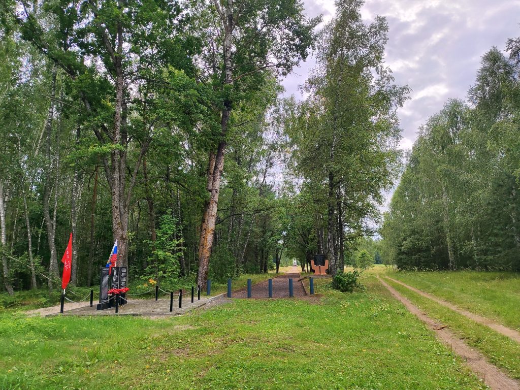 Денис Буянов полковник СВО памятник Клинцы Речечка 11