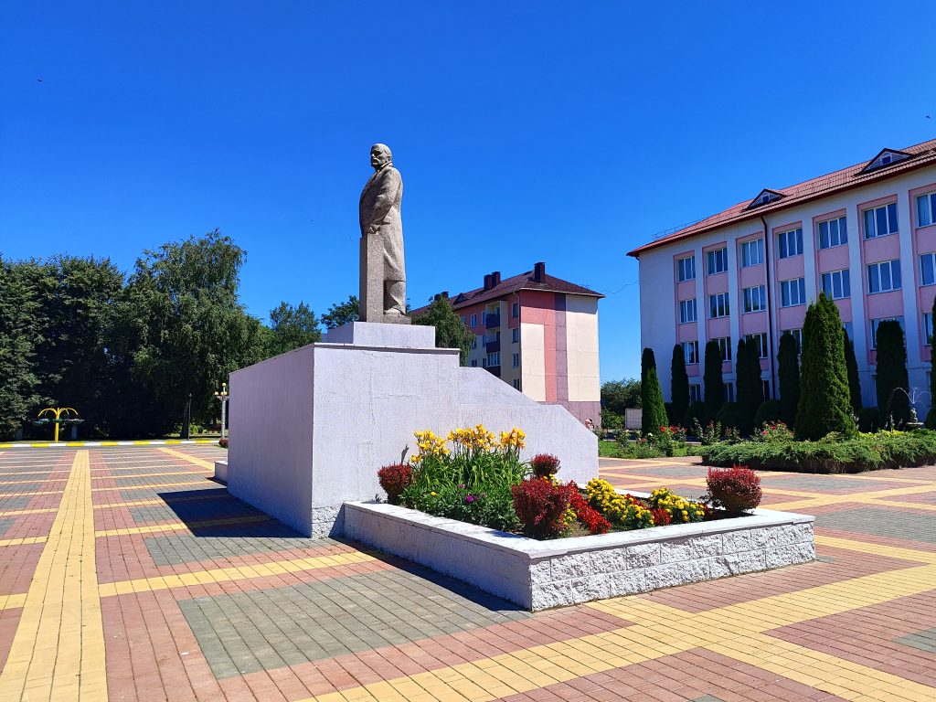 Хотимск памятник Ленину 6