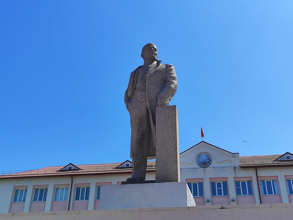 Хотимск памятник Ленину 4