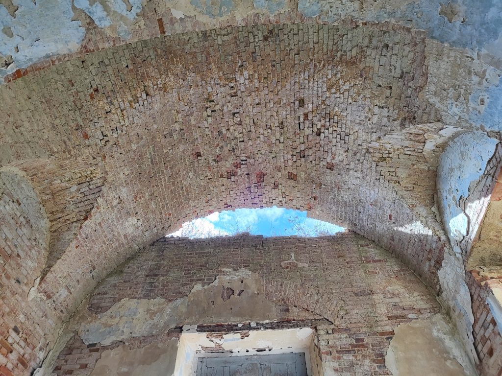 Церковь Покрова Пресвятой Богородицы. Гордеевский район . Село Кузнецы фото 14