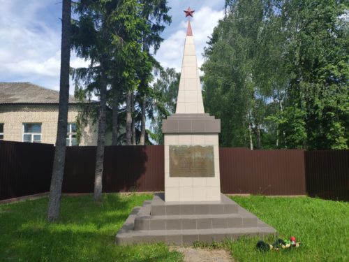 памятник ВОВ Душкино мемориал