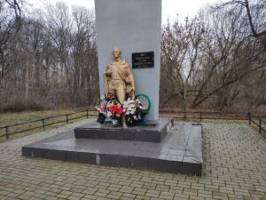 Ущерпье Памятник погибшим жителям села