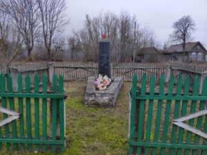Памятник Воинам погибшим в Великой Отечественной Войне деревня Веприн