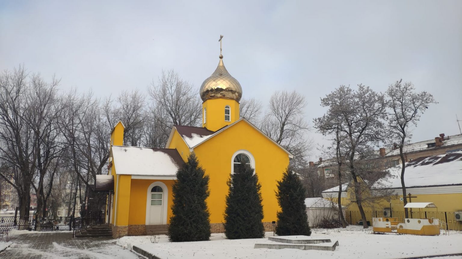 Храм Александра Невского в Пыхтино