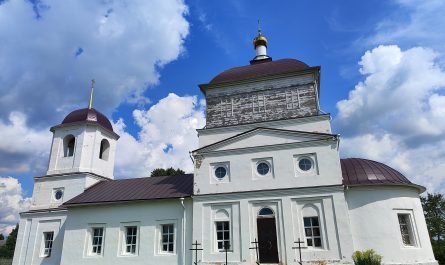 Православный храм Лутна