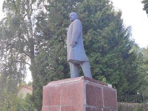 Рогнедино Памятник Ленину
