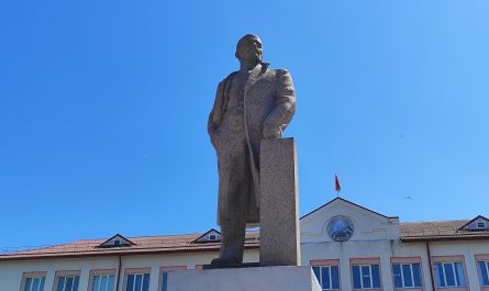 Хотимск памятник Ленину 4