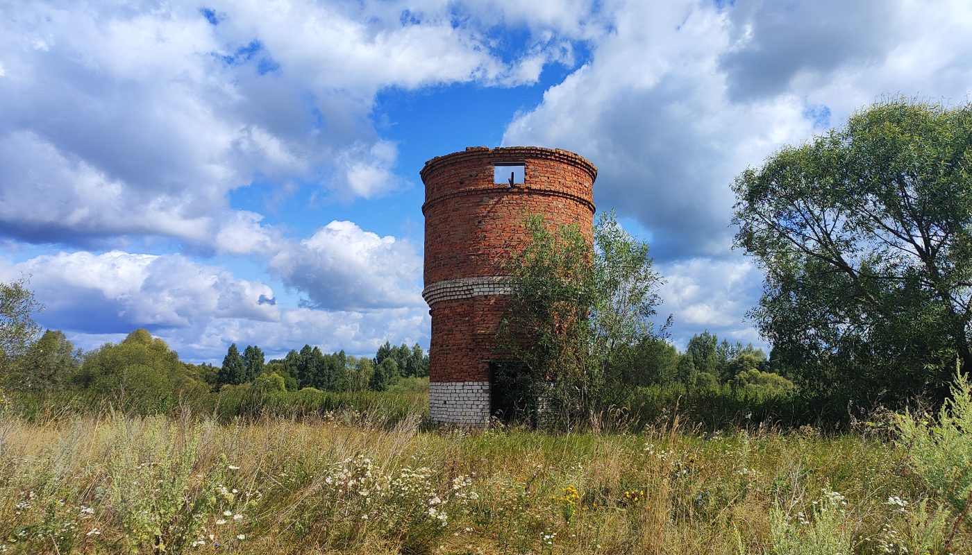 Струговка что посмотреть башня 2 фото